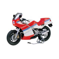 Suzuki RG 250 Full Options - 1/12e - Tamiya