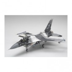 Flugzeugmodell: F-16C / N Aggressor-Adversary