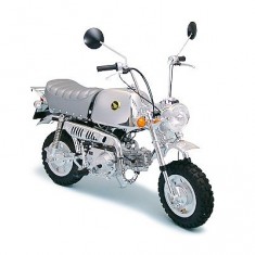 Motorcycle model kit: Honda Gorilla Spring 