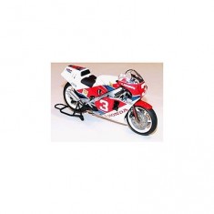 Motorcycle model kit: Honda NSR 500 Factory Color