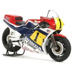 Maquette moto : Honda NS500 1984