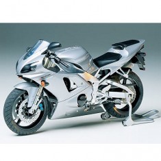 Motorcycle model kit: Yamaha YZF-R1 Taira Racing
