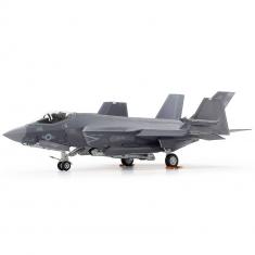Aircraft model: F-35C Lightning II