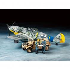 Military model set: Messerschmitt Bf109 G-6 and Kübelwagen Type 82