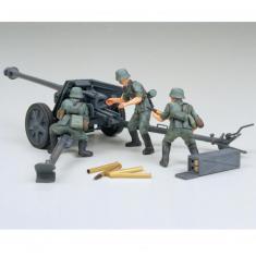 Maqueta militar y figuras: Cañón antitanque 75mm