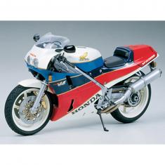 Motorcycle model: Honda VFR 750
