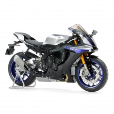 Motorcycle model: Yamaha YZF-R1M