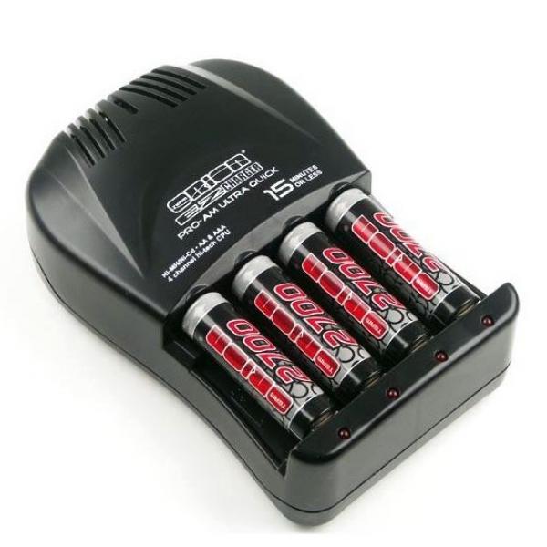 TEAM ORION CHARGEUR EZ PRO/AM ULTRA-QUIK AA (R6) / AAA (R3) / NiMh-NiCd 1H - DC12V / 220V - ORI32403