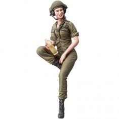 Figurine 1/16e Kit IDF FemaleTank Soldier 1
