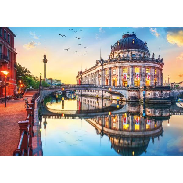 1000 pieces Puzzle : Photo Odyssey : Bode Museum in Berlin, Germany - Trefl-10812