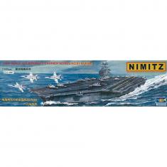 Maqueta de barco: portaaviones de propulsión nuclear estadounidense CVN-68 Nimitz