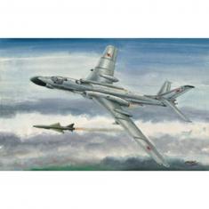 Tupolev Tu-16K 10 Badger - 1:72e - Trumpeter