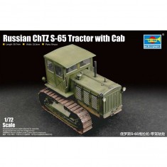 Maqueta de vehículo militar: tractor ruso ChTZ S-65 con cabina