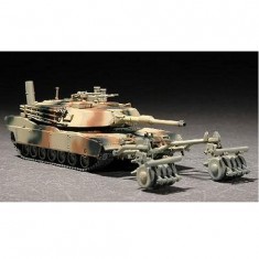 Model heavy tank US M1A1 Abrams mine roller 1991