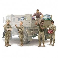 Military figures: Modern US Army logistics team