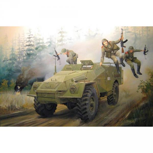 Maquette véhicule militaire : Russian BTR-40 APC  - Trumpeter-TR05517