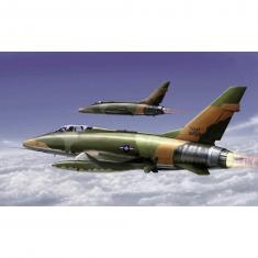 Maquette avion : F-100F Super Sabre 