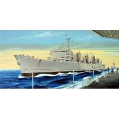 AOE Fast Combat Support Ship USS Sacram. - 1:700e - Trumpeter