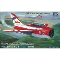 Chengdu FT-5 Trainer - 1:32e - Trumpeter