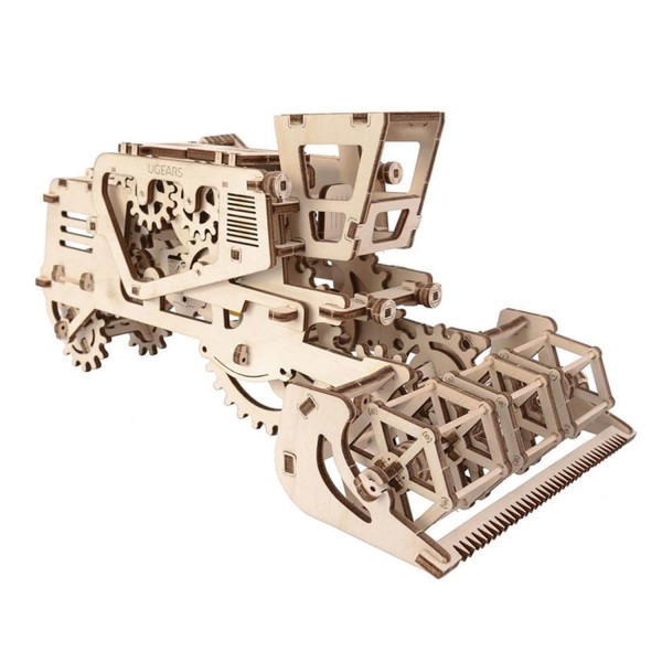 Wooden model: Combine harvester, mechanical model - Ugears-8412013