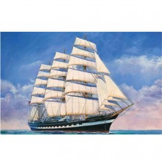 Ship model: Russian sailboat Kruzenshtern